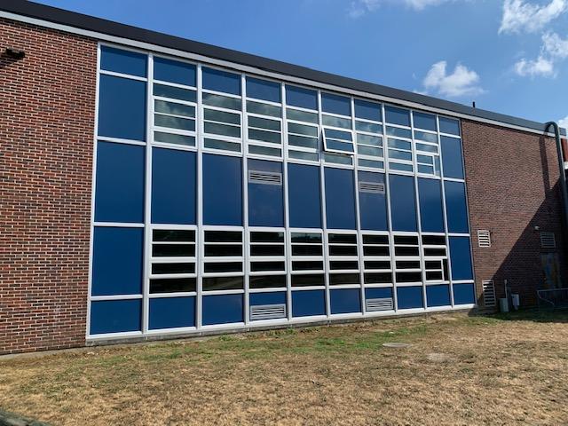 Davisville Middle School using Winco's 8325 window series.