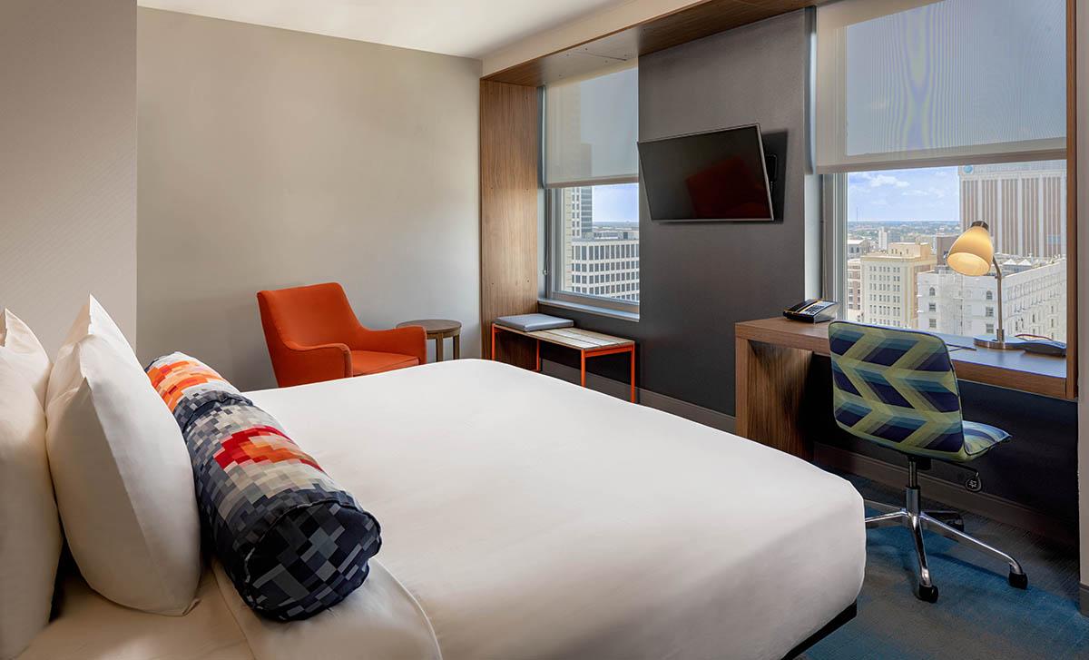 Aloft Hotel with Winco's 4410 Single Hung Window Series