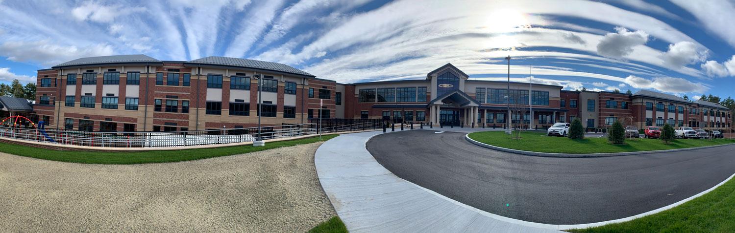 Wareham Elementary School using Winco's 8325F window series. 