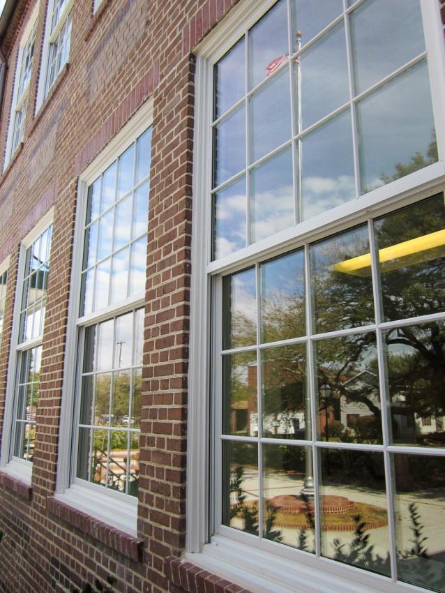 Rivers Education Center uses Winco's 4410S single hung series. 