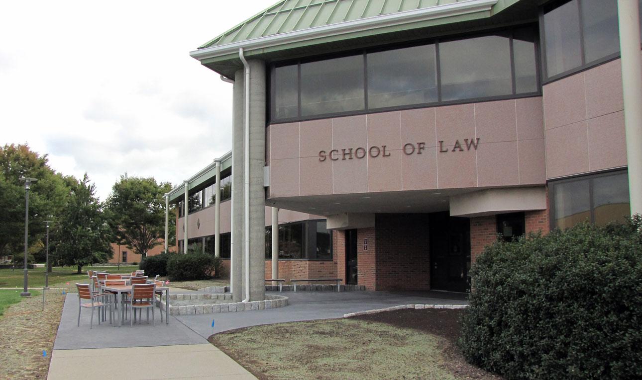 Roger Williams University School of Law using Winco’s 3600 sliding window series.