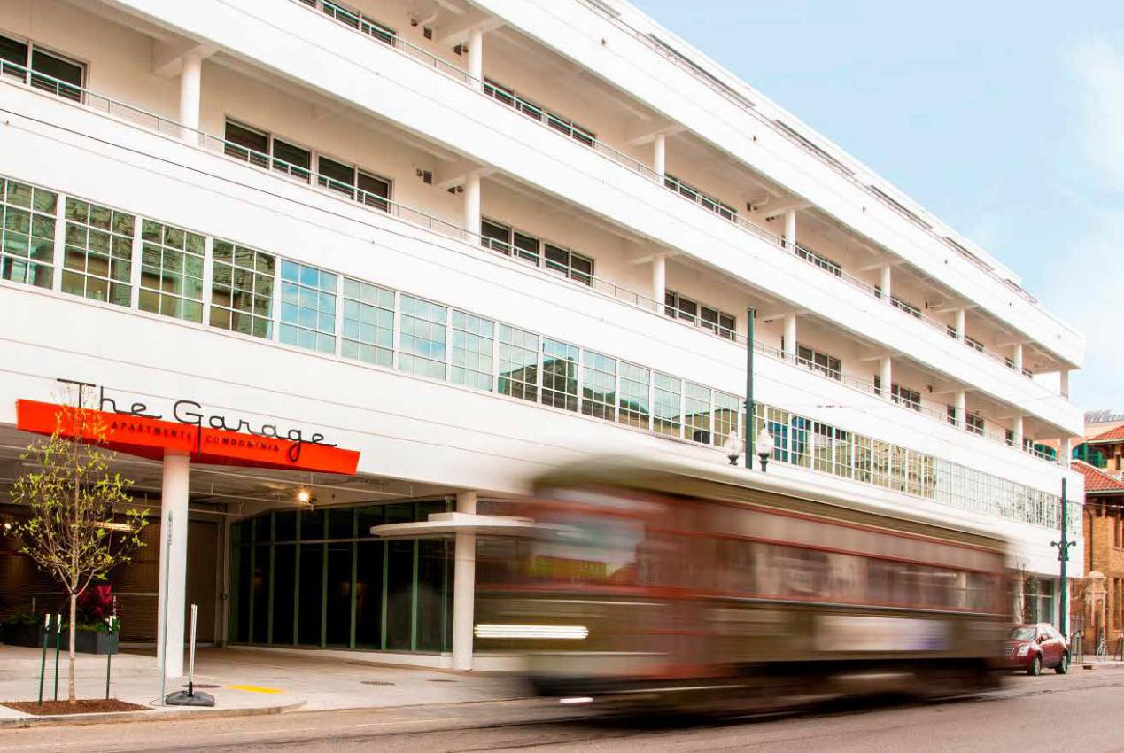 WINCO’s 3250 series Steel Replica windows were installed side-by-side around The Garage’s entire second floor, restoring the look of the dealership’s original windows.
