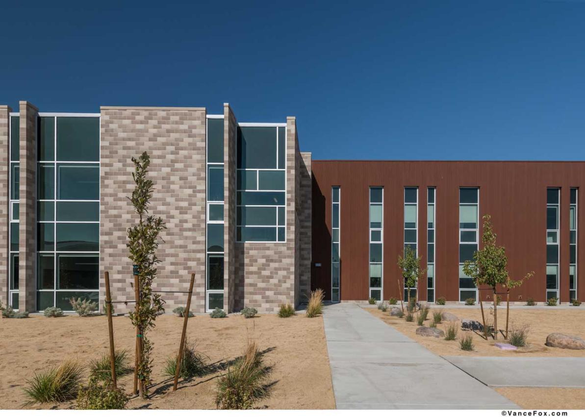  Winco's Transira™ Window Solutions provide security, energy savings, easy maintenance, and a healthier environment for Reno’s Marce Herz Middle School.
