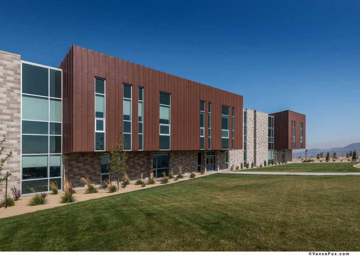  Winco's Transira™ Window Solutions provide security, energy savings, easy maintenance, and a healthier environment for Reno’s Marce Herz Middle School.