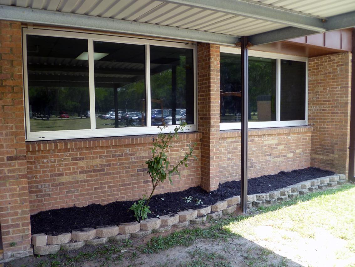 Richmond Living Center in Richmond, TX using Winco's 3410 Sliding Window Series.