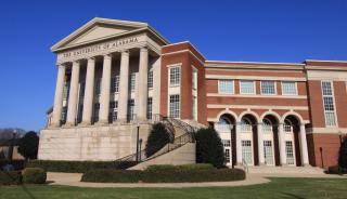 THE UNIVERSITY OF ALABAMA CAPSTONE COLLEGE OF NURSING